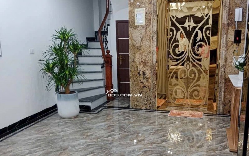 Nhà Đẹp, Thang Máy Võ Thị Sáu, Hai Bà Trưng 40m, 7 tầng, mt4m, giá 17.8 tỷ