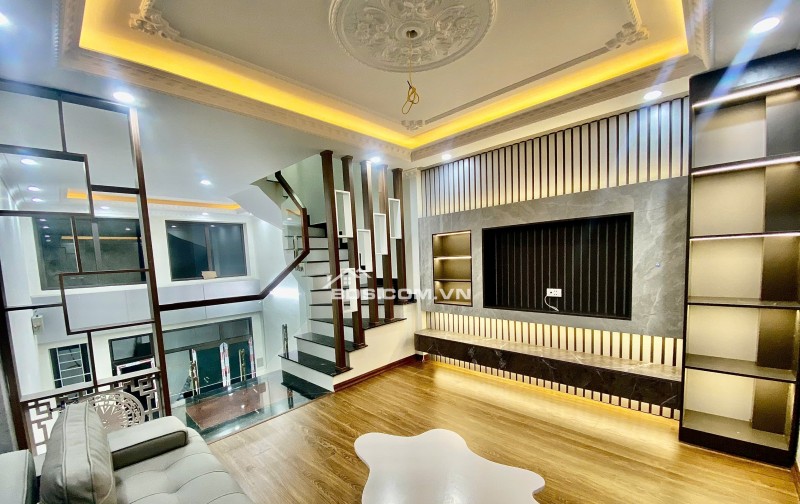 Bán nhà phố Tựu Liệt, Tam Hiệp, Thanh Trì s:38*5 tầng,Full nội thất chỉ nhỉnh 6 tỉ.