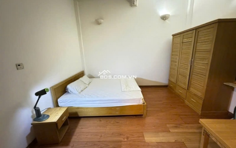Cho thuê Căn CCMN tại Ngõ 105 Thụy Khuê Tây Hồ. Ban công View cực thoáng. Chỉ 7tr