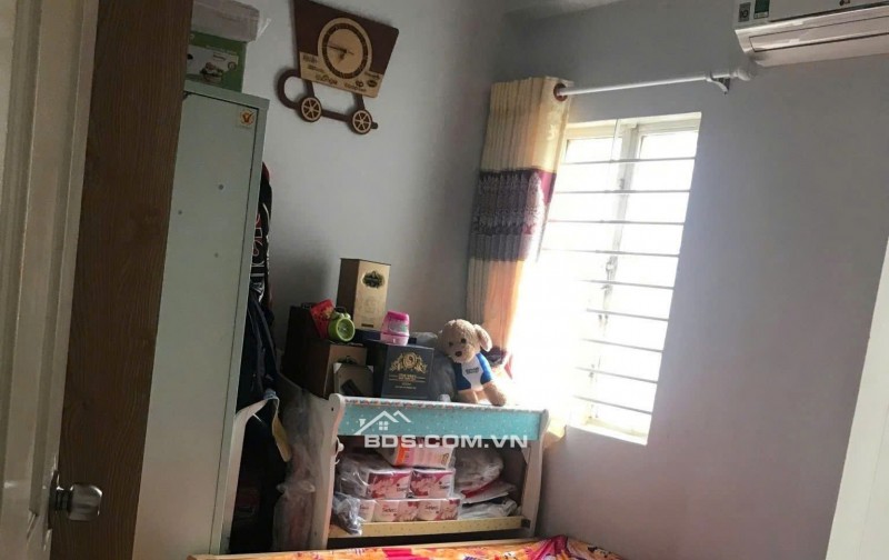 Chung cư Hoa Sen, Lạc Long Quân, P10, Q11: 79m2, 2p ngủ,NT,10tr/th