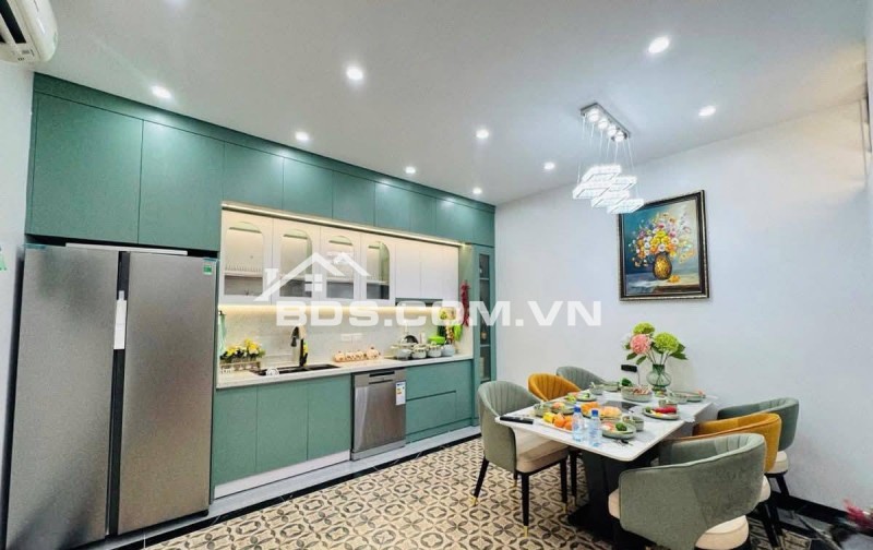 Nhà Đẹp Ở Luôn Minh Khai, Hai Bà Trưng 45m, 4 tầng, giá 9.2 tỷ.