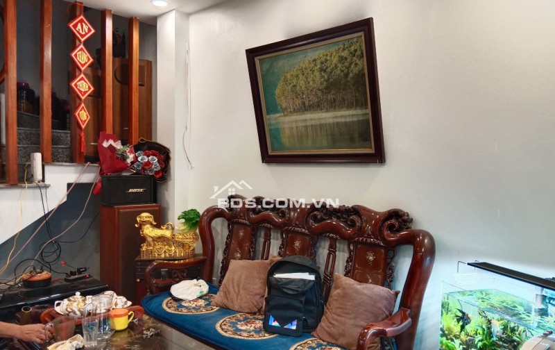 Nhà Đẹp Ô TÔ Đỗ Cửa Nguyễn Chính, Hoàng Mai 48m, 2 tầng, mt 5m, giá 3.35 tỷ.