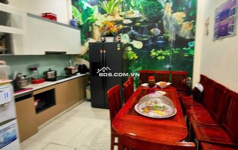 Bán Nhà Quan Nhân, Thanh Xuân - Nhỉnh 9 Tỷ - Gần Phố - 3 Gác Tránh - 46m, 4 Tầng.