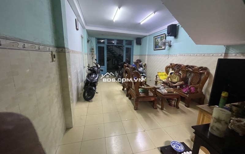 NHÀ GÒ VẤP P14, 80M2, HXH 4.5M, NGANG GẦN 7M, 3 Tầng, 5 PN, chỉ 6 Tỷ TL