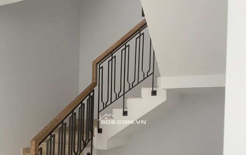  BIỆT THỰ ĐẲNG CẤP SAIGON PEARL – 3 TẦNG – 6PN – 433M² – CHO THUÊ 470 TRIỆU/THÁNG