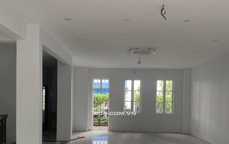  BIỆT THỰ ĐẲNG CẤP SAIGON PEARL – 3 TẦNG – 6PN – 433M² – CHO THUÊ 470 TRIỆU/THÁNG