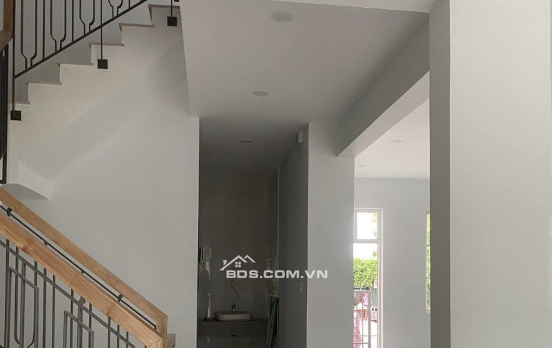  BIỆT THỰ ĐẲNG CẤP SAIGON PEARL – 3 TẦNG – 6PN – 433M² – CHO THUÊ 470 TRIỆU/THÁNG