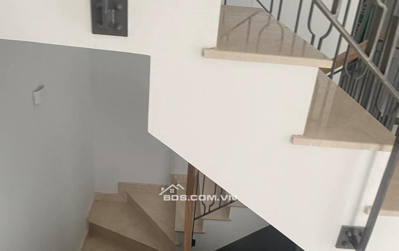  BIỆT THỰ ĐẲNG CẤP SAIGON PEARL – 3 TẦNG – 6PN – 433M² – CHO THUÊ 470 TRIỆU/THÁNG