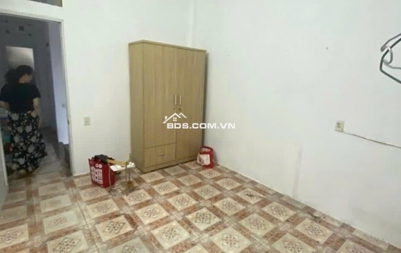 BÁN NHÀ PHÂN LÔ MẠC THÁI TỔ - Ô TÔ TRÁNH - KD VĂN PHÒNG ĐỈNH.