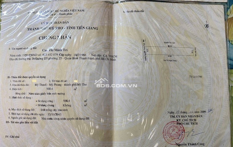 Lô đất  hiếm, MẶT TIỀN NGUYỆN TRUNG TRỰC, Sát QUÃNG TRƯỜNG.