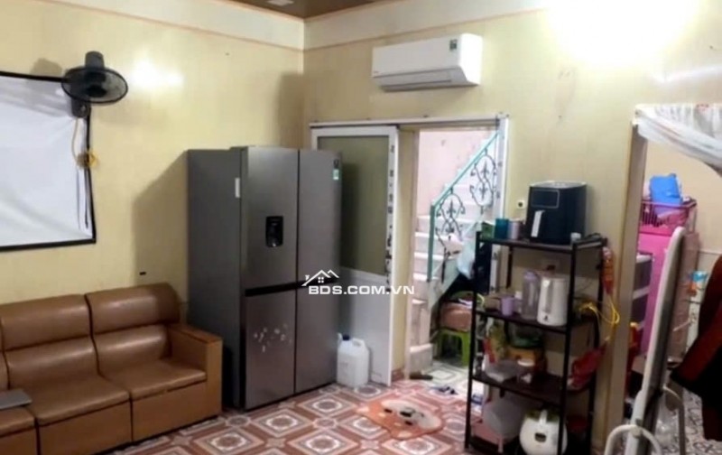 BÁN NHÀ 990 TRIỆU 1.5 TẦNG 43M2 ( HƯỚNG ĐÔNG ) NGÕ VĂN CAO