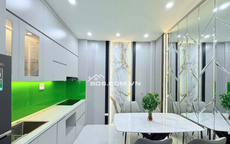 Nhà Đẹp, Ngõ Hoà Bình 7, Hai Bà Trưng 40m, 4 tầng, mt 3.3m, giá 9.5 tỷ