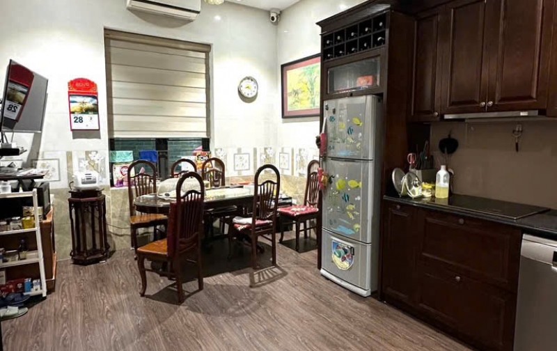 Bán nhà riêng tại Võng Thị, Tây Hồ, Hà Nội, 20,9 tỷ, 90m2, giá siêu hời