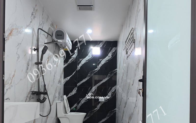 BÁN BIỆT THỰ MẶT ĐƯỜNG Q.ĐỒ SƠN GIÁ CHỈ 6.9 TỶ S = 420M2 SỬ DỤNG