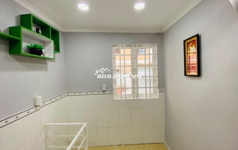 NHÀ MINI GIÁ TỐT - TRUNG TÂM PHÚ NHUẬN - CHỈ NHỈNH 1 TỶ