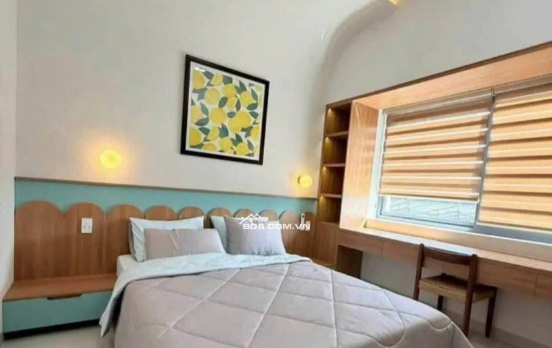 Chủ đi nước ngoài cần bán gấp nhà đường Nguyễn Hữu Trí Bình Chánh