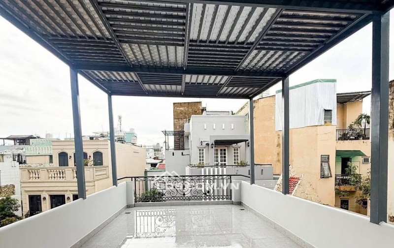 VIP P25 [#BÌNH_THẠNH]- GIÁP KHU D - HẺM XE HƠI ĐẬU NGÀY ĐÊM — 70m2 (4x17.5) - 4 TẦNG XÂY MỚI 100% - 5PN - LỆCH TẦNG CỰC ĐẸP.