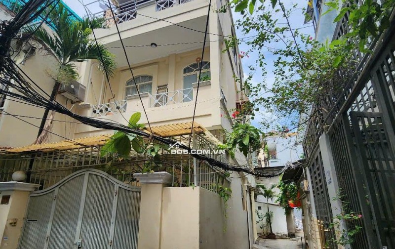 SIÊU PHẨM NHÀ 2 MẶT TIỀN - HẺM ÔTÔ LÝ THUYẾT - NGÃ 4 PHÚ NHUẬN - 80M²(4.8x17) Nở hậu - 3 TẦNG - 4PN 5WC - 1 ĐỜI CHỦ  - NHÀ ĐẸP - HOÀN CÔNG ĐỦ -