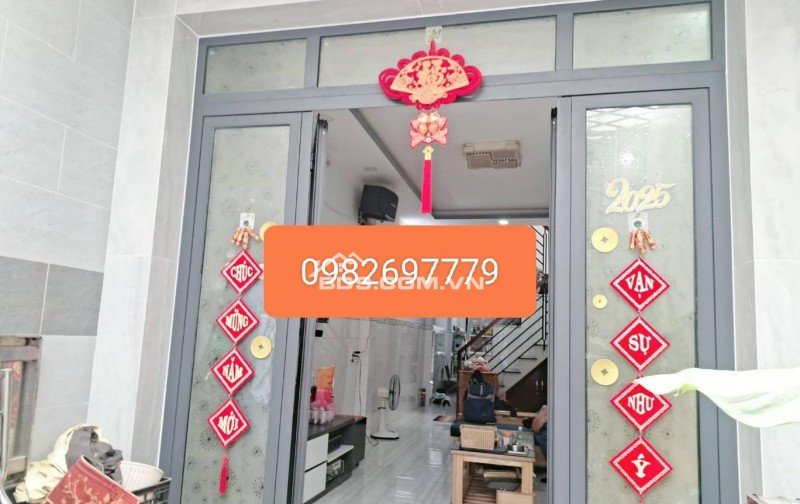 CĂN NHÀ 2 TẦNG, 48M2, HẺM LÊ VĂN LƯƠNG, QUẬN 7 - CHỈ 4.5 TỶ, SỔ HỒNG RIÊNG!