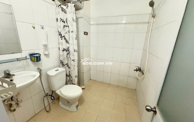 Cho thuê Căn CCMN tại Ngõ 105 Thụy Khuê Tây Hồ. Ban công View cực thoáng. Chỉ 7tr