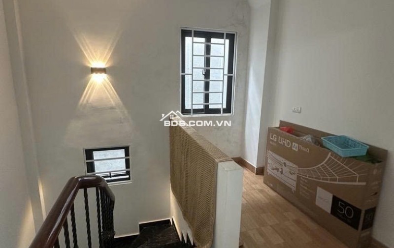 Bán Nhà Phố Kim Giang, Thanh Xuân - Gần Phố - 3 gác Tránh - 33m, 5Tầng. Nhỉnh 7 Tỷ.