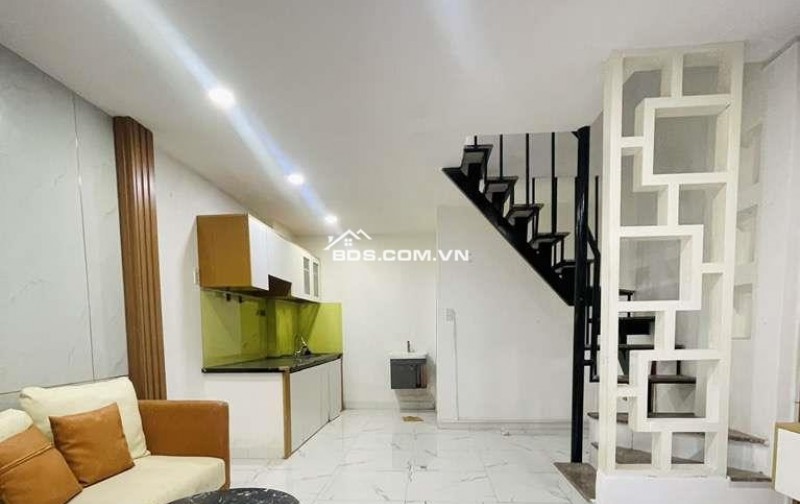 Cần Bán Căn Nhà 2 Tầng DT: 24m2 , 2PN,  2WC ,Sổ Hồng riêng đã hoàn công