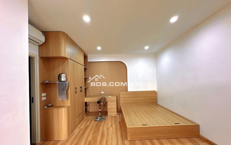 Nhà Đẹp Mặt Phố Nguyễn Văn Trỗi, Thanh Xuân 83 m, 8 tầng, mt 8m, giá 37.9 tỷ