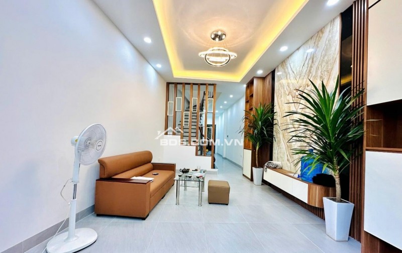  #HOA_HẬU MINH KHAI - 5 TẦNG - NHỈNH 8 TỶ - DT 42m2 - GIAO NGÃ TƯ CHỢ MƠ TRƯƠNG ĐỊNH - AN NINH CAO
