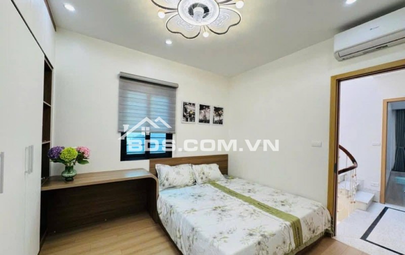 Nhà Đẹp Ở Luôn Minh Khai, Hai Bà Trưng 45m, 4 tầng, giá 9.2 tỷ.