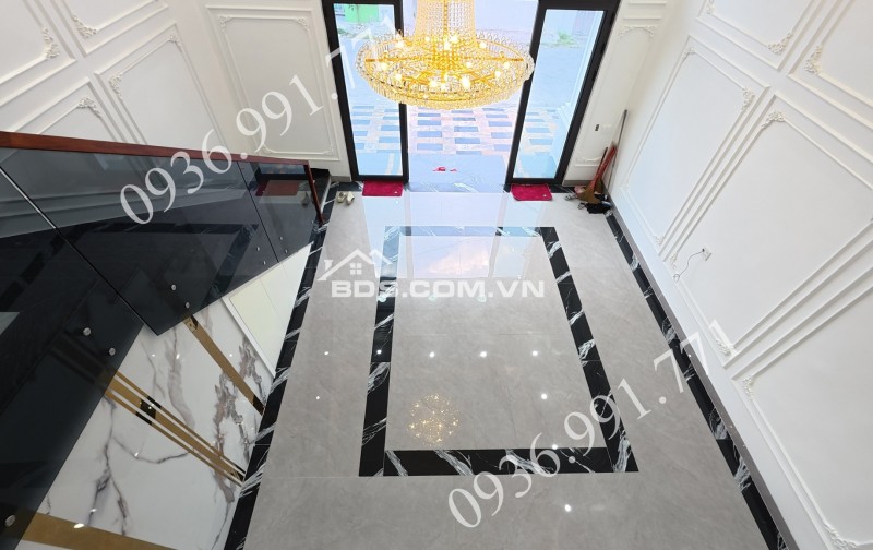 BÁN BIỆT THỰ MẶT ĐƯỜNG Q.ĐỒ SƠN GIÁ CHỈ 6.9 TỶ S = 420M2 SỬ DỤNG