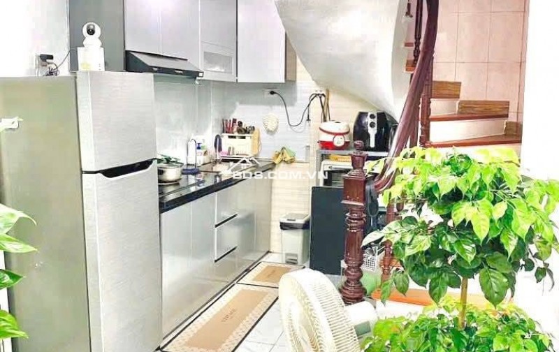Nhà Đẹp Chợ Khâm Thiên, Đống Đa 24m, 4 tầng, mt 3m, giá 5.9 tỷ