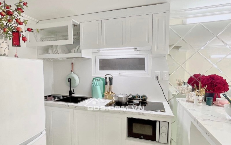 Nhà Đẹp Ở Luôn, Ngõ Văn Hương, Đống Đa 25m, 4 tầng, mt 3.3m, giá 5.6 tỷ