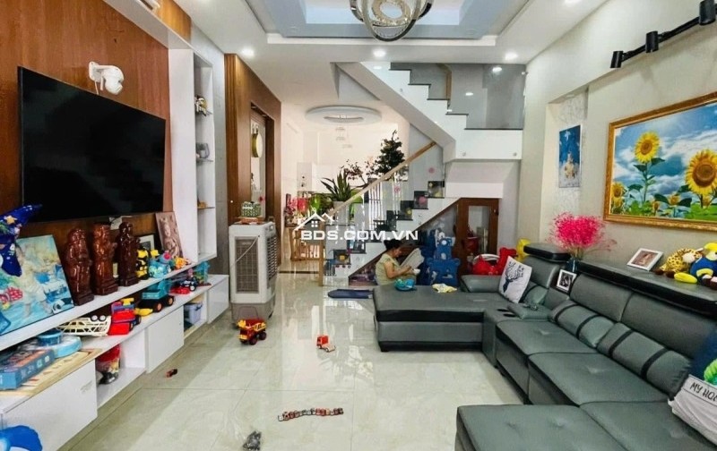 NHÀ LÊ ĐỨC THỌ, HXH 4M, 4x15m, 4 TẦNG, Chỉ 5.6 Tỷ !