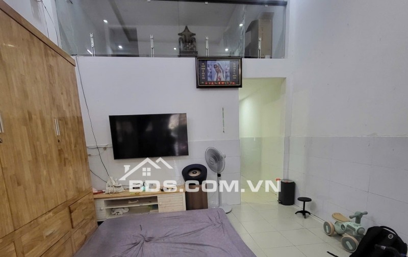 Nhà 2 tầng Hiệp Bình Chánh Thủ Đức, ngang 5m, giá 4.35 tỷ còn thương lượng