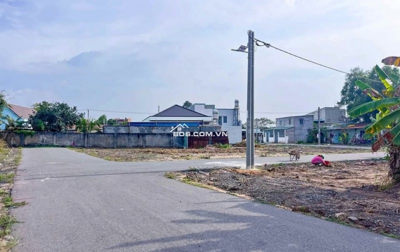BÁN 2 LÔ 10X40=400M2 SỔ RIÊNG THỔ CƯ ĐƯỜNG 12M, DÂN Ở ĐÔNG, SÁT CHỢ GIÁ 290TR