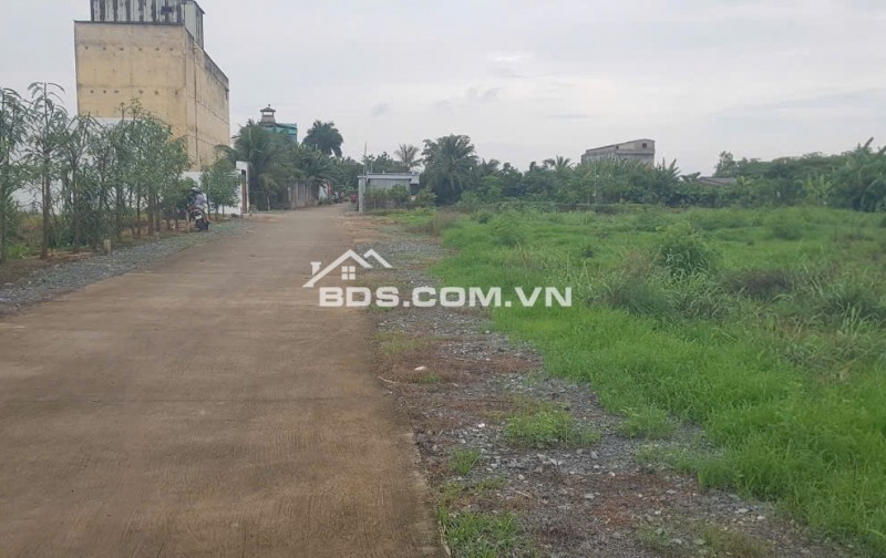 BÁN ĐẤT THỔ CƯ PHƯỜNG LONG THUẬN, TPGC, TIỀN GIANG 200M2 CHỈ 770TR. LH:0906482678.