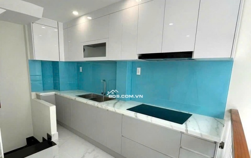NHÀ MỚI 5 TẦNG Q10 – HXH – GIÁ CHỈ 5 TỶ 4 . LH:0988954579.