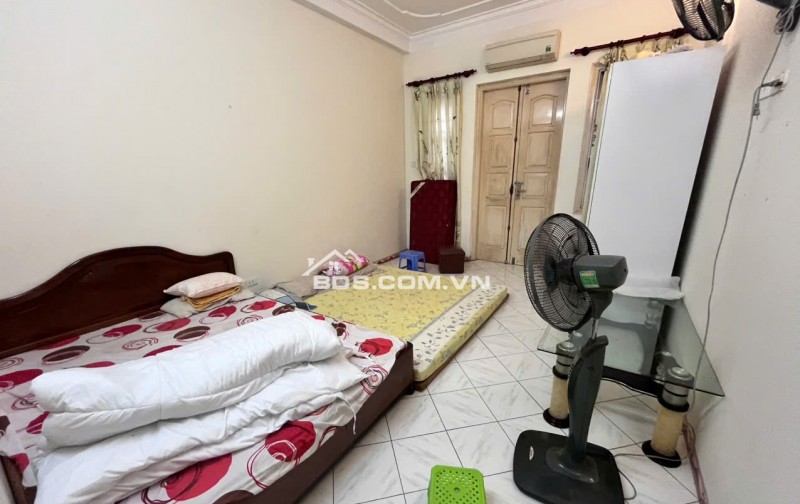Bán nhà phân lô - dân xây  - tt Văn điển, Thanh Trì, 2 mặt ngõ  64m* 4 tầng ,ô tô thông chi 8 tỉ.