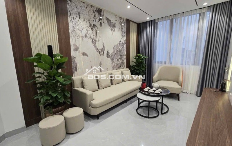 Nhà Đẹp Kinh Doanh, Thang Máy, Ngõ Văn Chương, Đống Đa 25m, 5 tầng, mt 4.5m, giá 7.79 tỷ