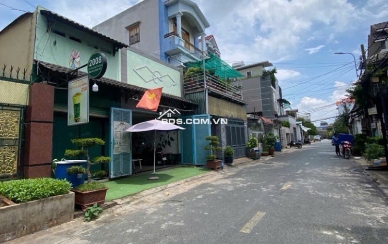 3,2 TỶ CÓ NGAY NHÀ 60M2 CÁCH HOÀNG HỮU NAM 20M