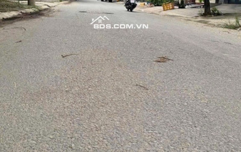 MẶT TIỀN KINH DOANH CÓ LỀ 12M - KẾ LÊ VĂN KHƯƠNG, TRẦN THỊ CỜ, LÊ THỊ RIÊNG - GẦN 130M2 - HƠN 7 TỶ.