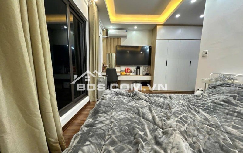Nhà Đẹp Gần Đường Ô TÔ, Thang Máy Trương Định, Hai Bà Trưng 34m, 5 tầng, mt 5.5m, giá 7.98 tỷ.