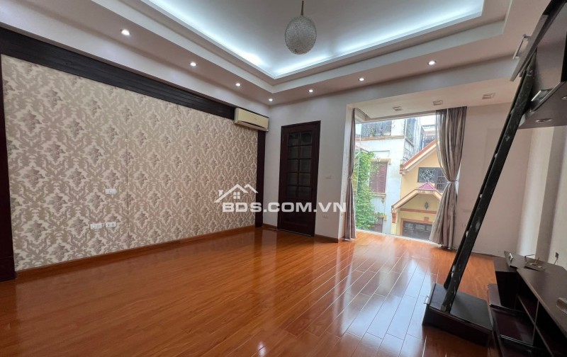 Nhà Đẹp Phân Lô, Ô TÔ Chạy Vòng Quanh, Phố Vọng, Hai Bà Trưng 80m, 5 tầng, mt 5m, giá 31.5 tỷ.