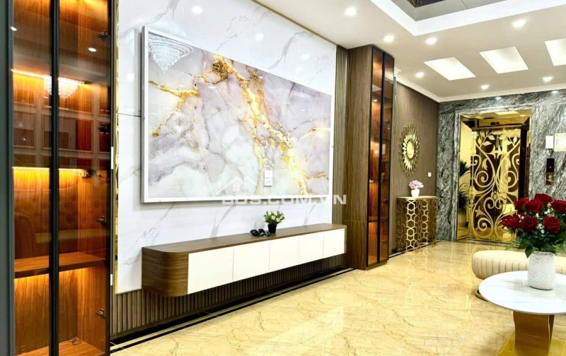 Nhà Đẹp Ngõ Ô Tô Võ Thị Sáu, Hai Bà Trưng 40m, 7 tầng, mt 4m, giá 17.8 tỷ