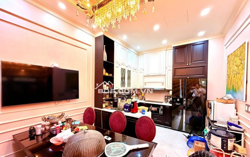 Nhà Đẹp Kinh Doanh VP, Giải Phóng, Thanh Xuân 57m, 5 tầng, mt 5.6m, giá 26.5 tỷ