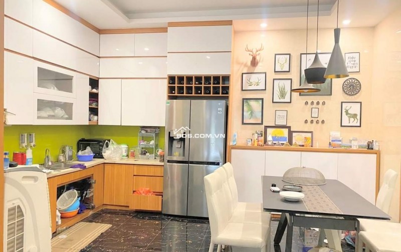 BÁN MẶT PHỐ HOÀNG CẦU- TRUNG TÂM ĐỐNG ĐA- GẦN Ô CHỢ DỪA- GẦN HỒ- XÂY TOÀ BUILDING- 215M- MT 13M- HƠN 80TỶ