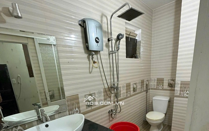 Giá thuê 12tr7/th, chung cư Sunny Plaza, Phạm Văn Đồng, GV, 70m2, 2PN.