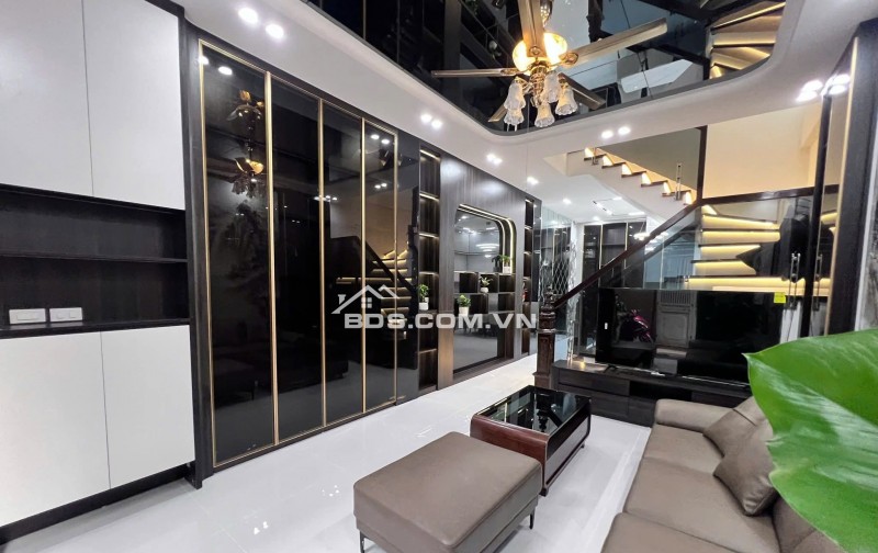Nhà Đẹp Phân Lô, Ngõ Ô TÔ, Lê Trọng Tấn, Thanh Xuân 44m, 4 tầng, mt4m, giá 12.9 tỷ.