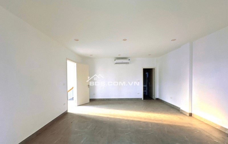 Nhà Đẹp Mặt Phố Nguyễn Văn Trỗi, Thanh Xuân 83 m, 8 tầng, mt 8m, giá 37.9 tỷ