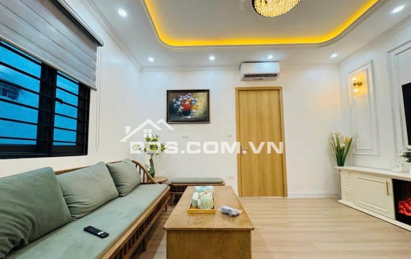Nhà Đẹp Ở Luôn Minh Khai, Hai Bà Trưng 45m, 4 tầng, giá 9.2 tỷ.